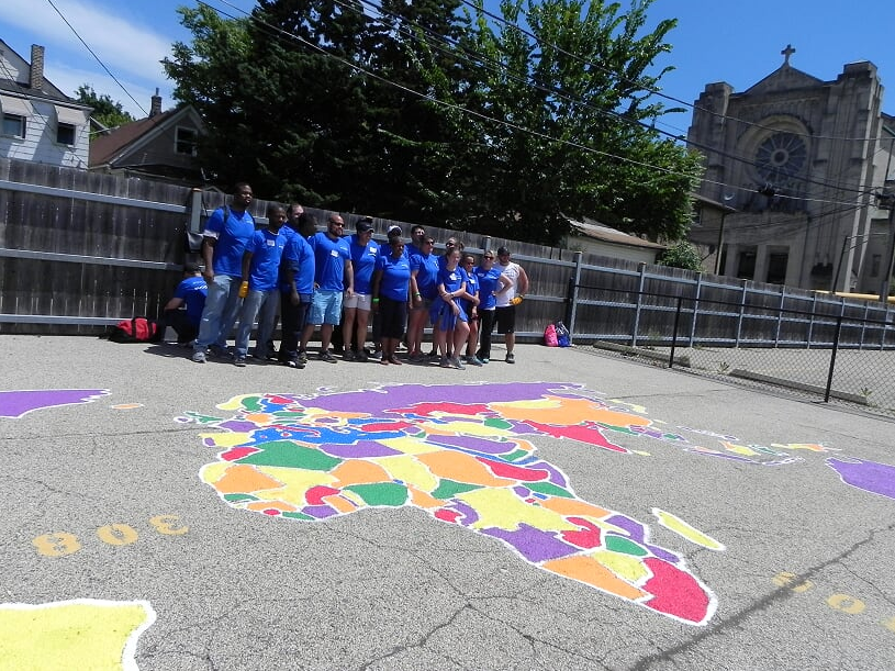 MSFTChicago's tweet photo. Showing That @ChicagoCares, One Volunteer at a Time: http://t.co/JeIxBCemjb #ImImpact | @shelleystern http://t.co/I6EC7ounsJ