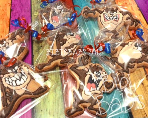 BibiyBabs's tweet photo. #FelizMartes con una divertida galleta de Taz! @BibiyBabs http://t.co/OrO5Q8BoHp