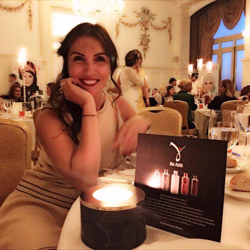 <a href="/Narinakcelik/">Narin Akcelik</a>: #ayshadaramazan iftarin sifasi #theashk Allah kabul etsin 🙏🙏🙏