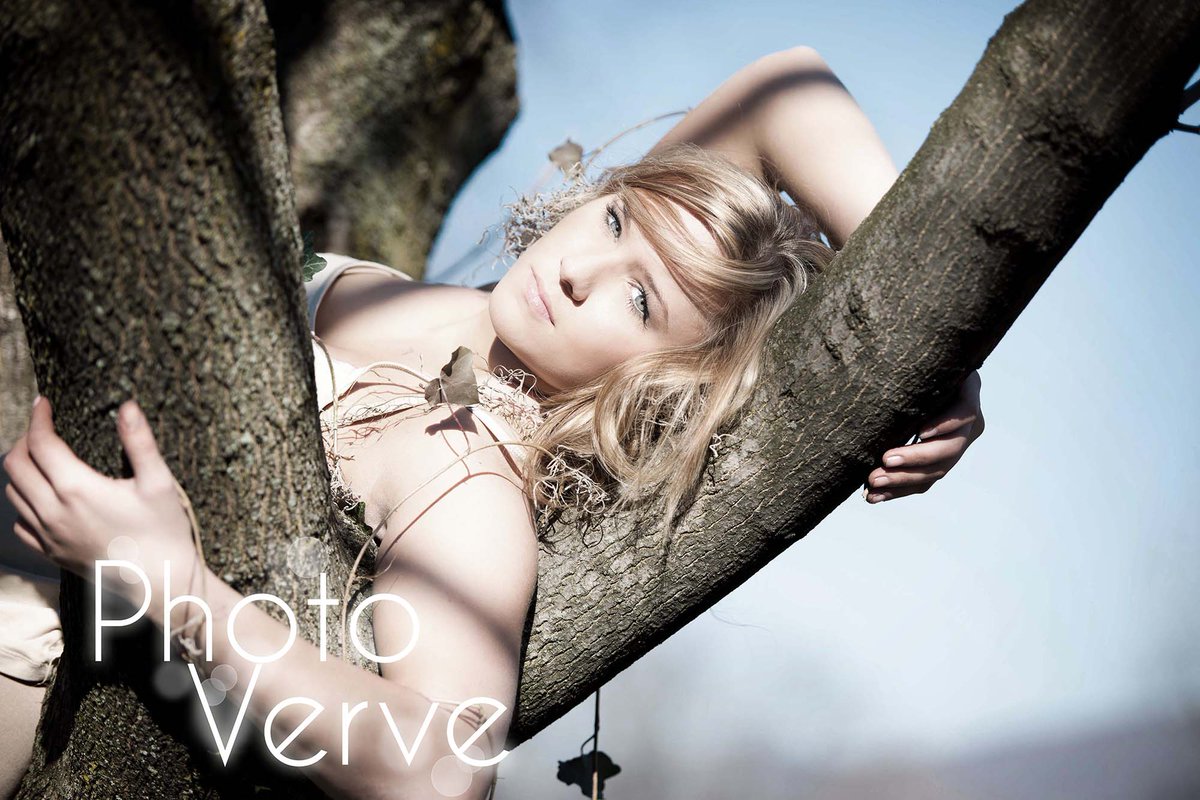 Photo_Verve's tweet photo. From the Series: Natura
Title: Abre Natura
Model: Tia
Photo By: @Photo_Verve 
#fineart #photography http://t.co/E802qGOvyg
