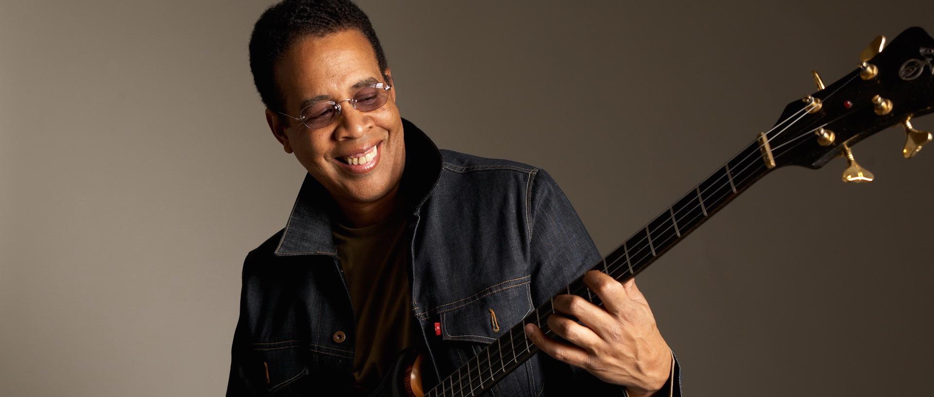 HAPPY BIRTHDAY ... STANLEY CLARKE! \"HEAVEN SENT\" ft Howard Hewitt.  