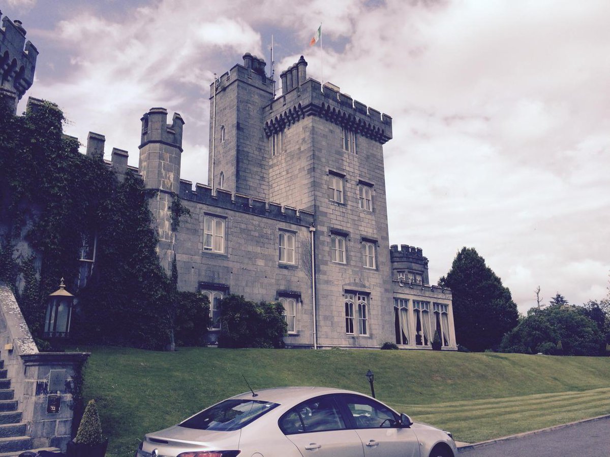papiojeff's tweet photo. Just put an offer on this house in Ireland. May not be coming home #goIrish #byestan http://t.co/mgQ0tPXmvm