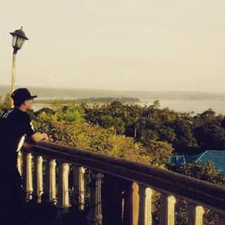 Orngny ga kalah S.W.A.G ama pemandangannya :D hehehee.... Cc: <a href="/DazeStop/">Daze a.k.a Adam</a> #Mamayo #Lowu2 #KangenDaze #StoplessMissSDC