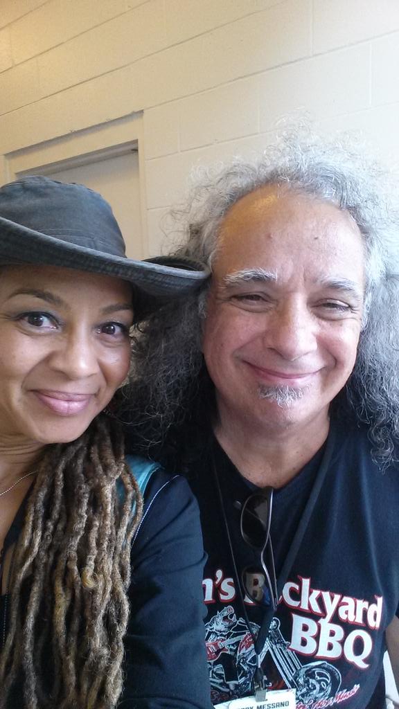anneharrismusic's tweet photo. @Summerfest with @BobbyMessano #SummerFest2015 #bobbymessano #musicfestival #rockandroll http://t.co/XtvWTj6O4W