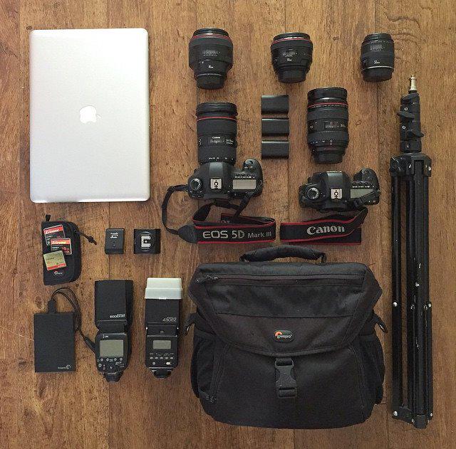 Our #Instagram friend <a href="/nataliejwatts/">Natalie J Watts</a> sure knows how to pack her #loweprobag to get the job done! #LensEnvy