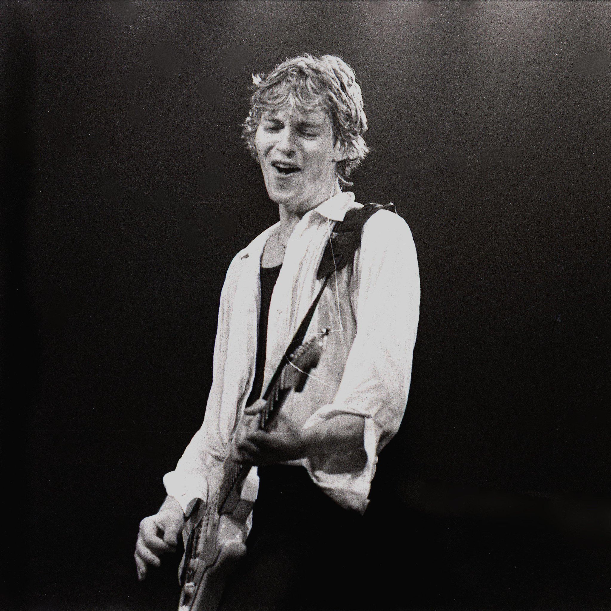 30 de junio de 1953, Happy Birthday
Hal Lindes 
(Dire Straits) 