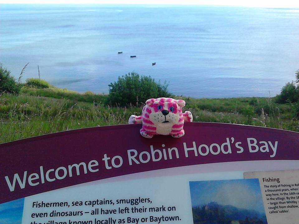 #Bagpuss in #RobinHoodsBay today