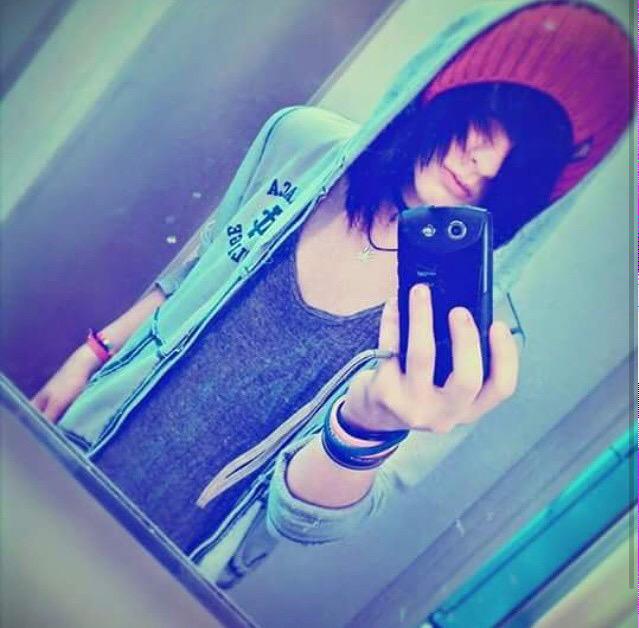 Hello, I'm New 
reTweet. ☞✰