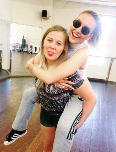 pinnockfame's tweet image. quero :( #LoopOffLittleMix