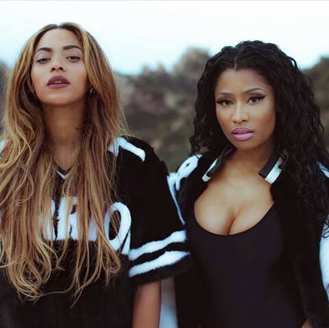 saraivaneto_'s tweet photo. Duas feias. haha http://t.co/kNHRVfEZqx