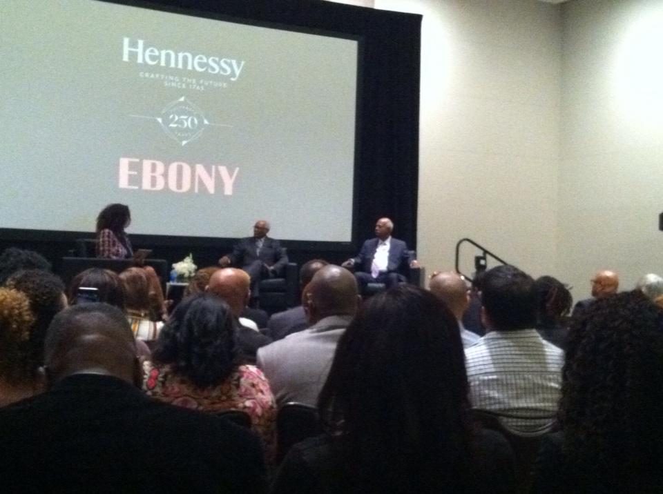 HealyHoya's tweet photo. Hennessy doing it right for 250 years! @jpc# @chicagodefender#@NatUrbanLeague#@nnpa@blackpress@ http://t.co/8Own6nUywf