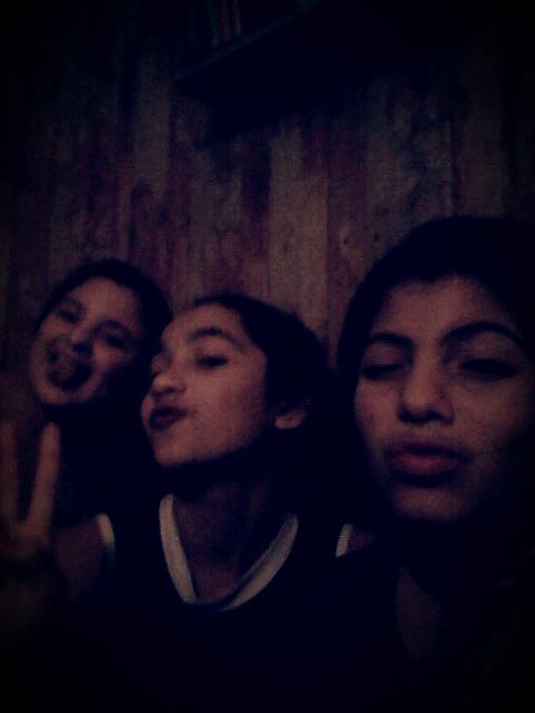 palomabaron38's tweet photo. Con las chicas Hermosas *_* http://t.co/3Wg4kb5g8h