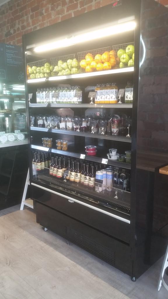 ModaFilm's tweet image. Checking out our new local healthy food alternative... Green Remedy on Glenhuntly Road... Carrot Cake Smoothie... Yes