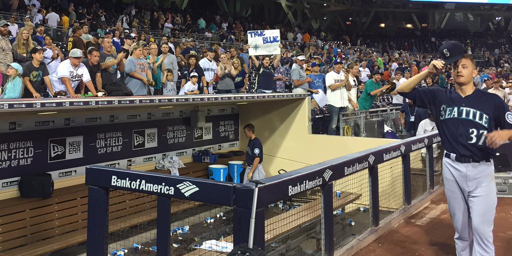 Hats off to you, <a href="/MikeMontgum22/">Mike Montgomery</a>. #GoMariners
