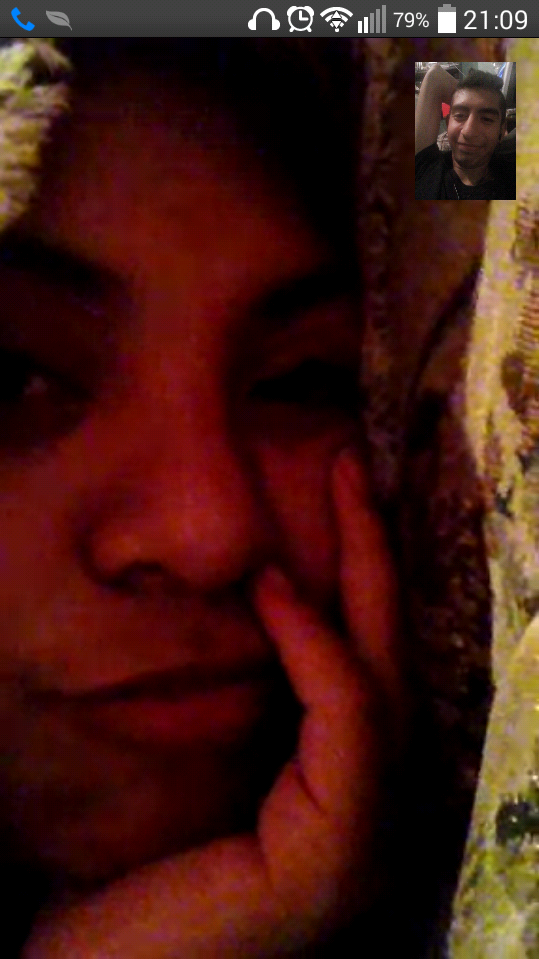 Es_elflako's tweet photo. #MeEnamoraQue ella se este durmiendo mientras hablamos #J #E #P #M http://t.co/3QtEFS973J