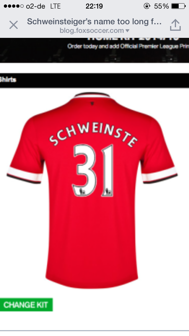 samhaidy's tweet image. LOL RT @bayerncentral Manchester United #failon Schweinsteiger's kit in the fan shop