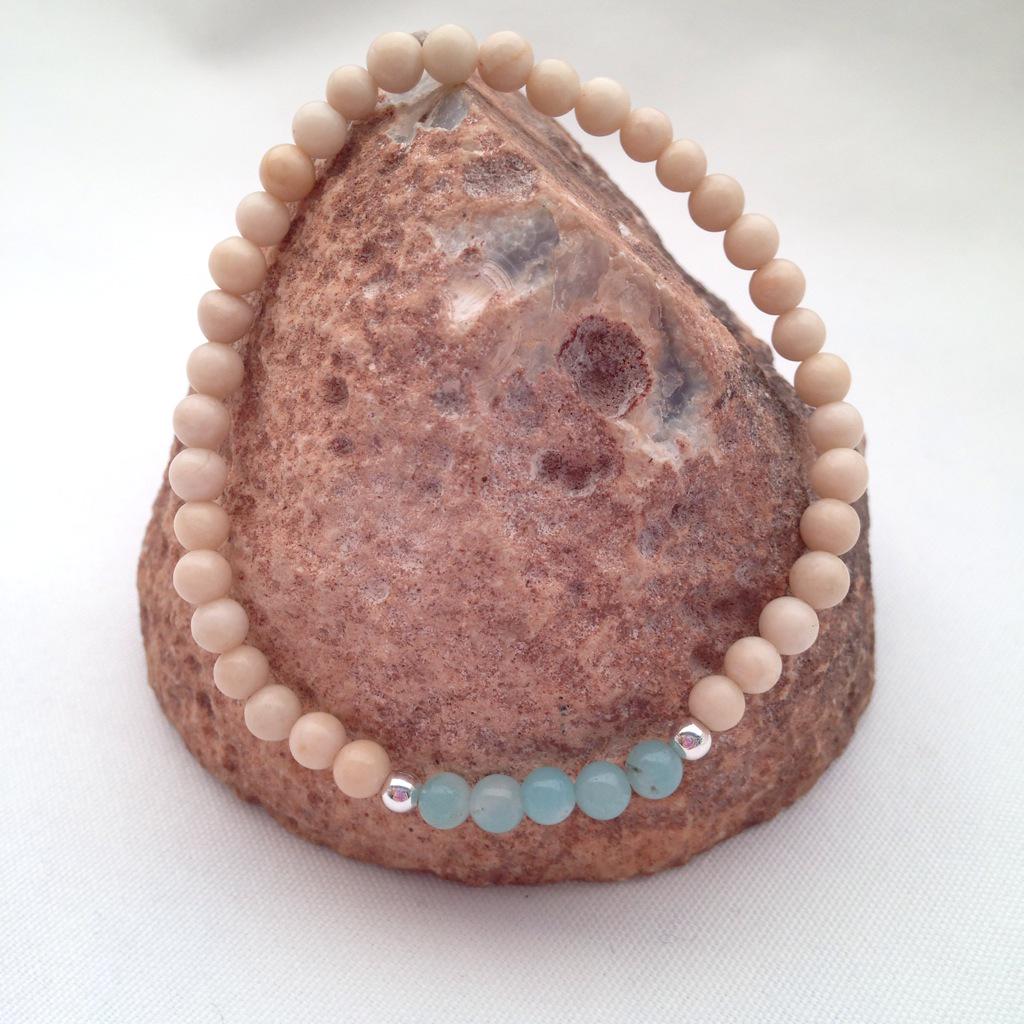 ChalsoJewellery's tweet image. Hello! Also late! I've been making bracelets this week #GETHour