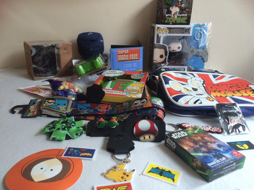 RoseyMacdoo's tweet photo. Look! I won a Facebook comp and won all this brilliant #geekloot!! Thanks so much @Retro_Geek_Chic ๐๐ http://t.co/SxpHPeuUHP