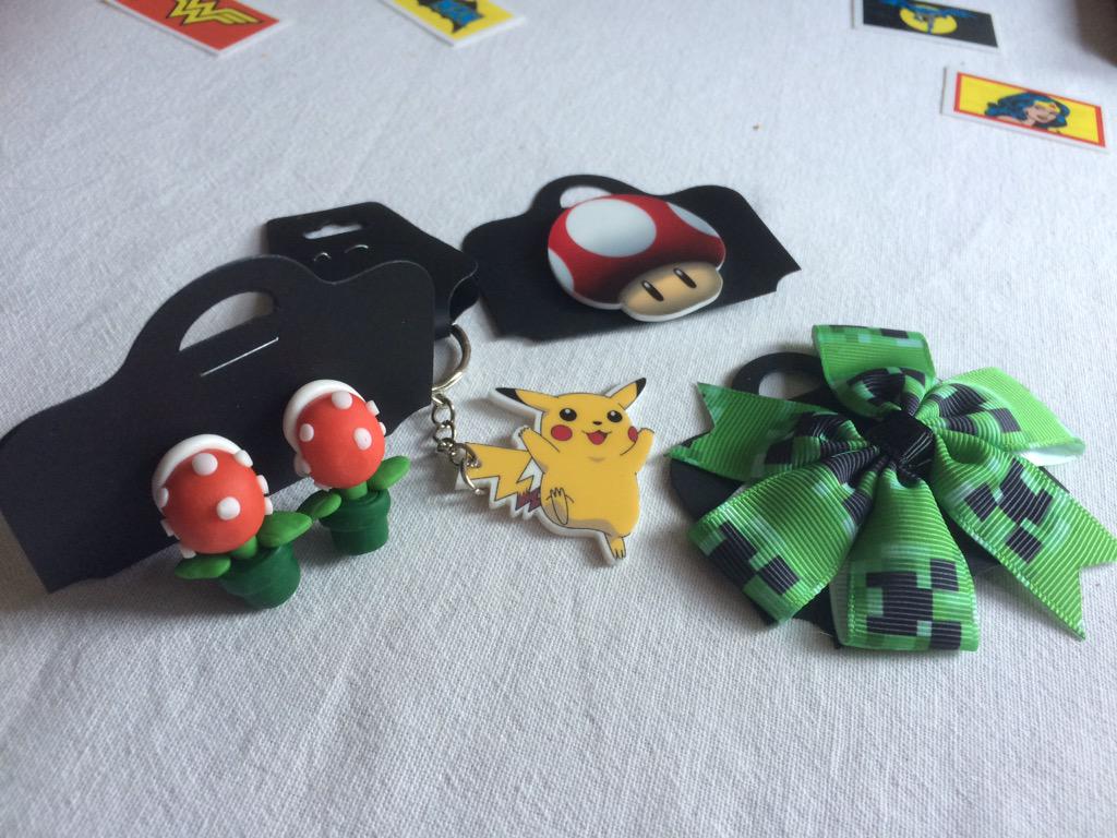 RoseyMacdoo's tweet photo. Look! I won a Facebook comp and won all this brilliant #geekloot!! Thanks so much @Retro_Geek_Chic ๐๐ http://t.co/SxpHPeuUHP