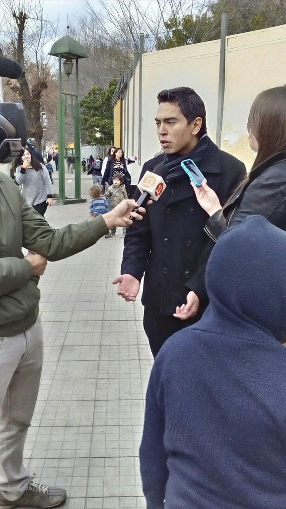 FEPUCV_'s tweet image. Empezó la corrida x la carrera profesional docente, 5 días q reafirman nuestro apoyo a l@s profes. Organiza @caaeii