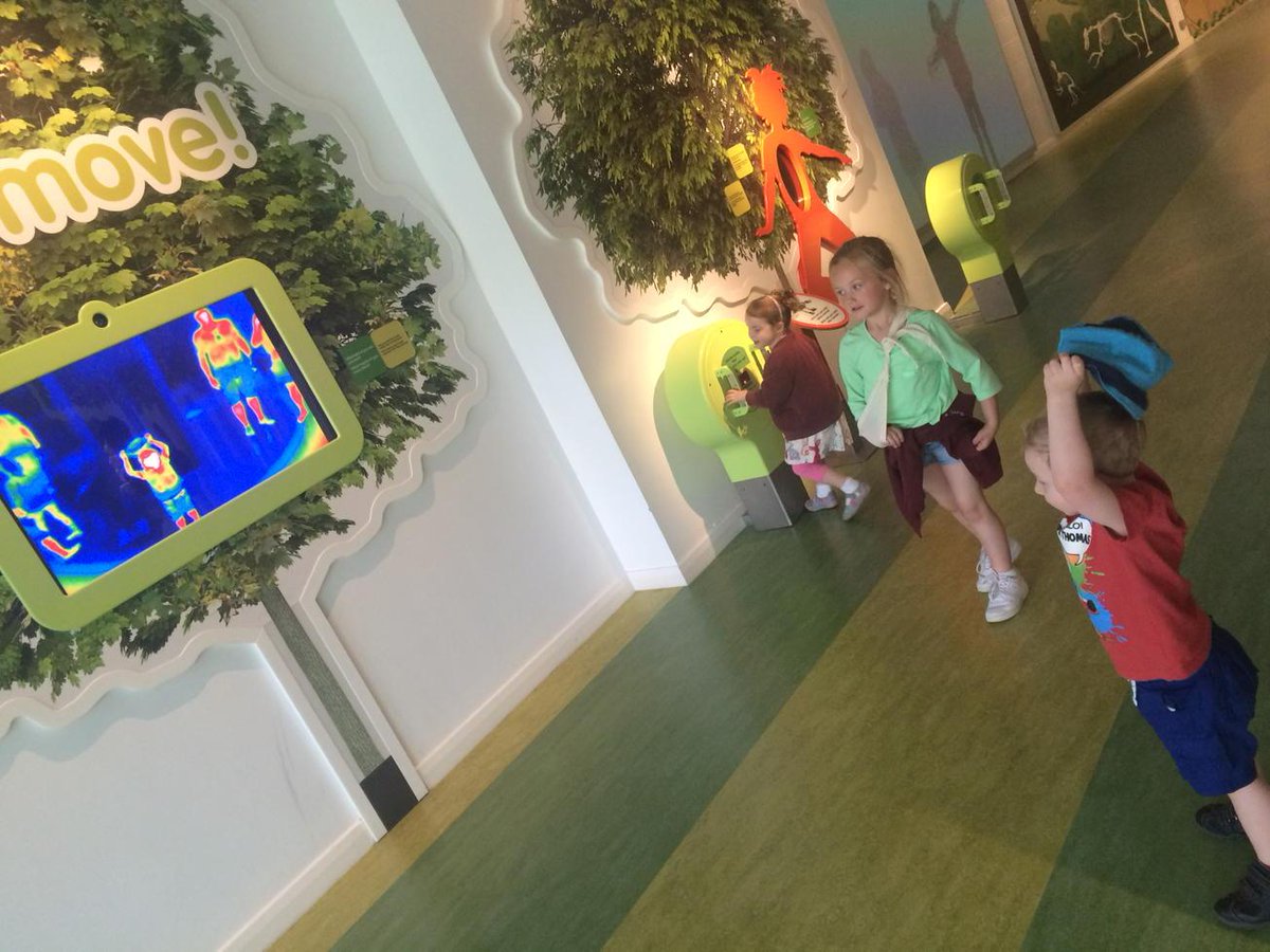 fairycb's tweet image. Eureka #day3 #heatsensor #lotsoffun