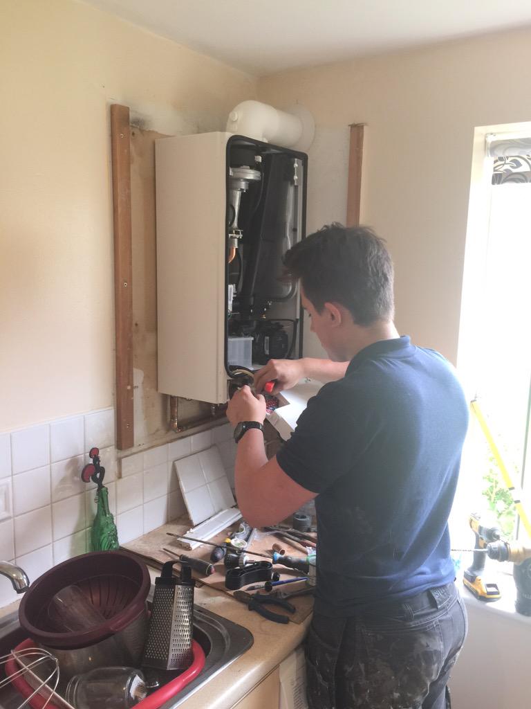 RustYallop's tweet image. Apprentice Jacob wiring in a new combi