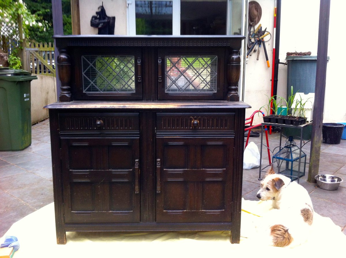 izzieTextile's tweet photo. A little project i've been working on using an old sideboard from the charity shop and @AnnieSloanPaint I love it http://t.co/h0qmoW9j25