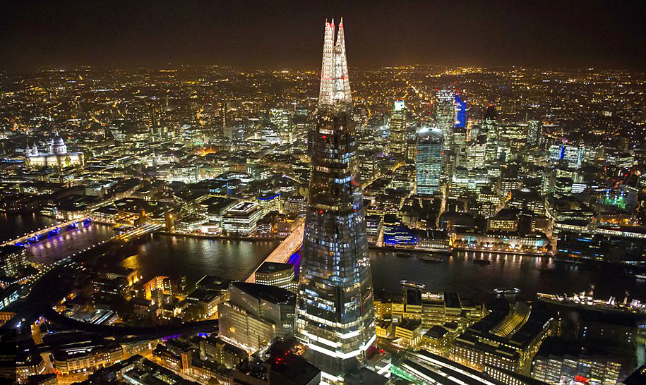 ConstructConnx's tweet photo. How do skyscrapers stay up?  http://t.co/qh5EP8wqja #construction #architecture | @BBCiWonder http://t.co/61gIQeyh10
