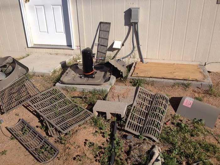 Bradfordair's tweet image. #WackyWednesday - To follow up on last week's Wacky Wednesday pic. Something's not right. #acnotworking #bradfordair