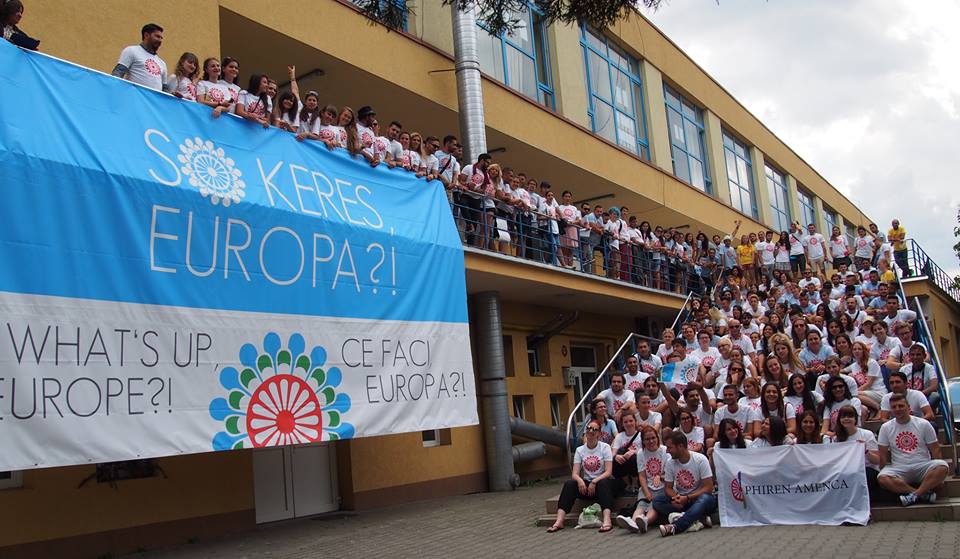 sokeres_europa's tweet photo. 48-hours-action starts tomorrow: the Changemakers Movement is ready !! #SoKeresEuropa #Cluj2015 #activism http://t.co/AtPXZEPEIv