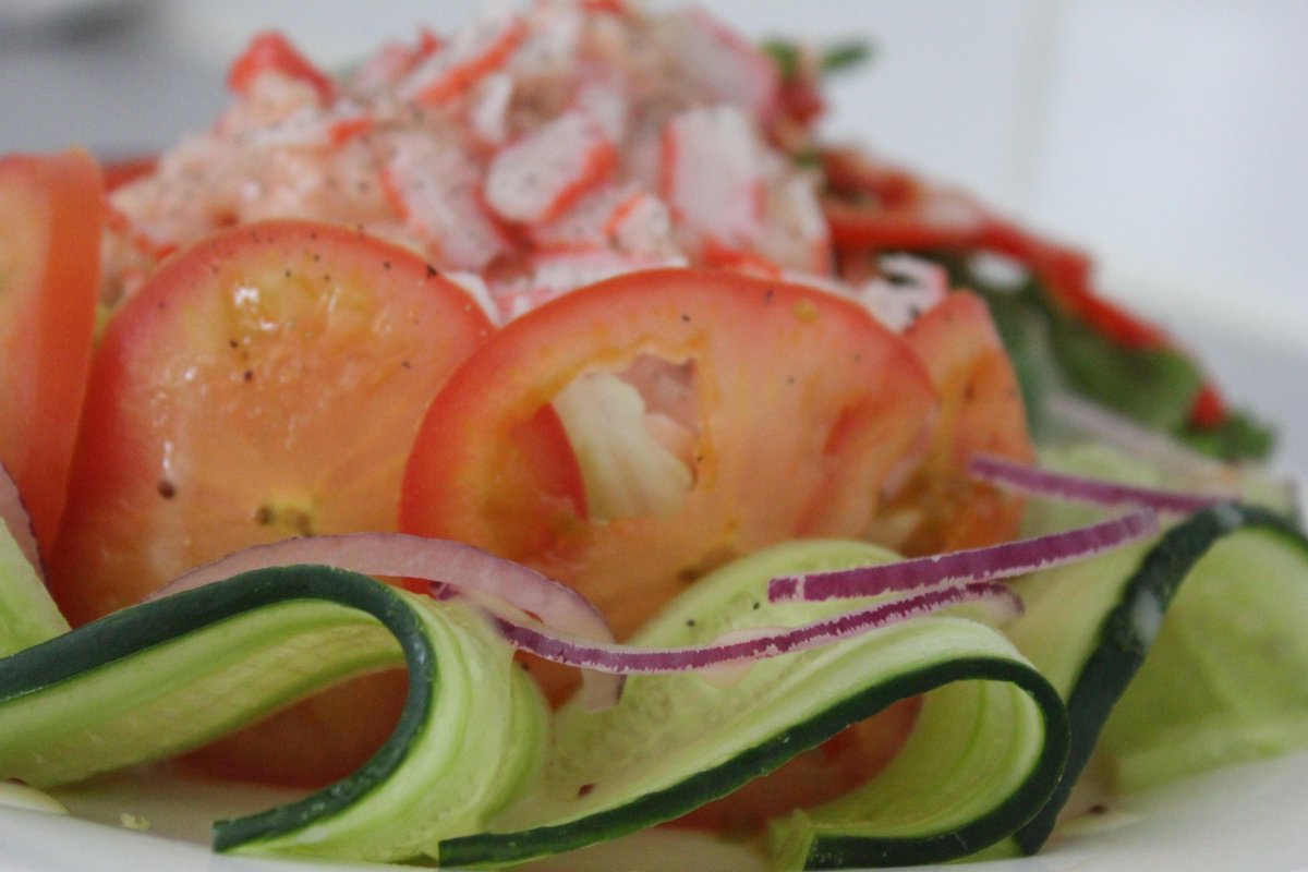 LunchLowestoft's tweet photo. @LunchLowestoft Hey, all you lot @MustardTV give us a mention in one of your tweets, also come get some food. Yummy! http://t.co/f1MpzskX5t