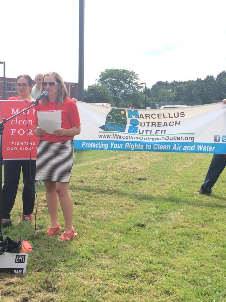 friendsofharmed's tweet photo. @CleanAirMoms @CrystalYost1 #OneMileMinimum"once a child is exposed to a hazardous chemical,you can't un-expose them" http://t.co/ZcgoNEuFU8