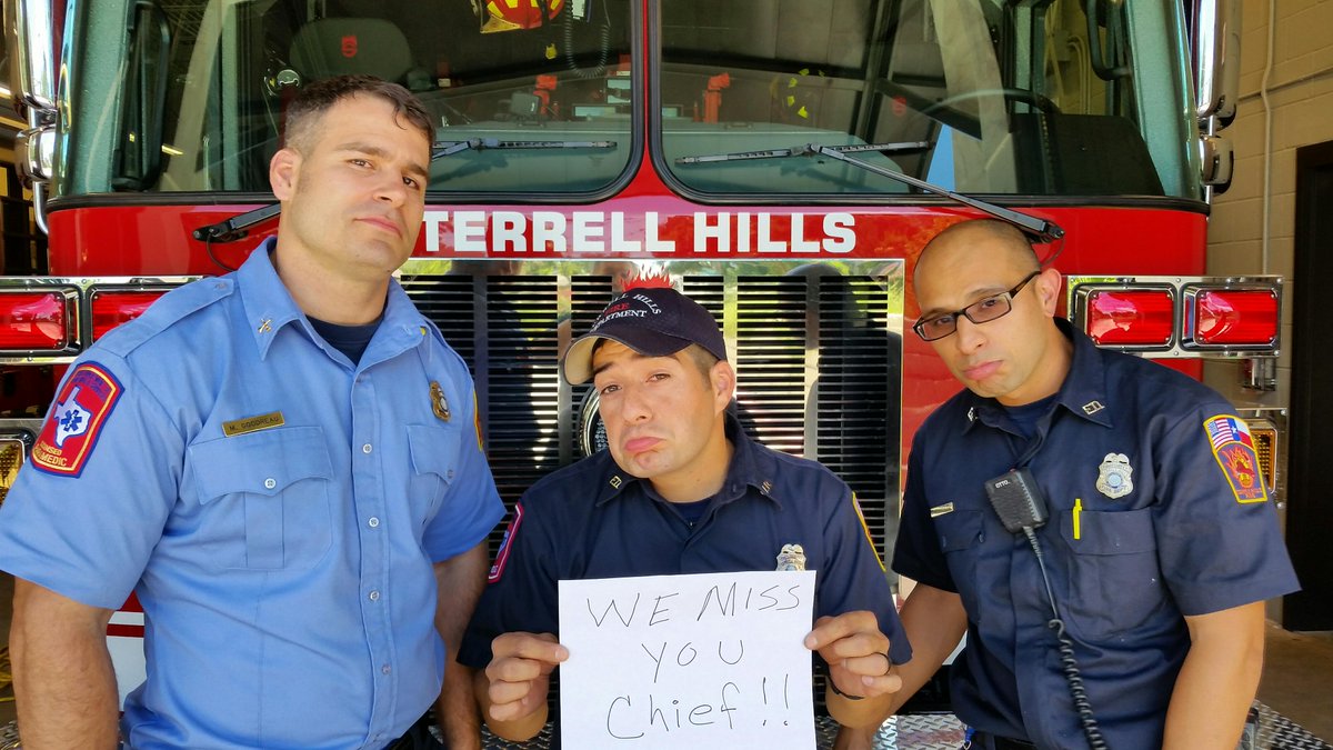 Chiefwsf's tweet photo. @ChiefWhitlock Even the Fire guys miss you! Enjoy the training @darrellvolz , Chief Rubin ,Chief Ritchey x 2 #9tpcls http://t.co/iKbkIKModZ