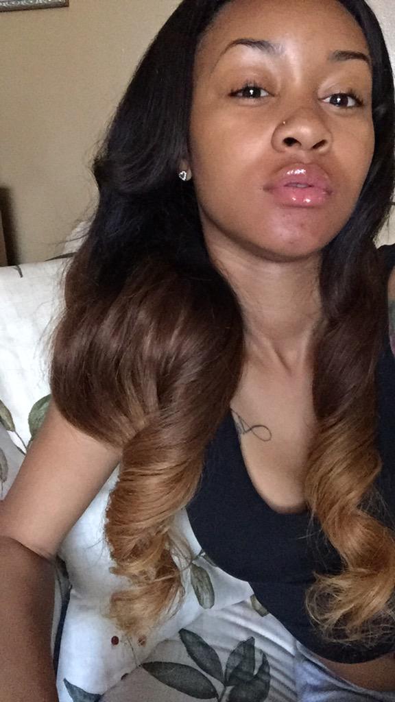 xX_Ahontas's tweet image. Boredom😐😘😅😩