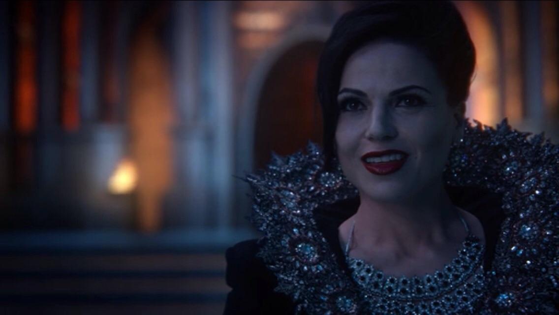  Happy birthday to my queen.   Long live Lana Parrilla Eres la mejor    