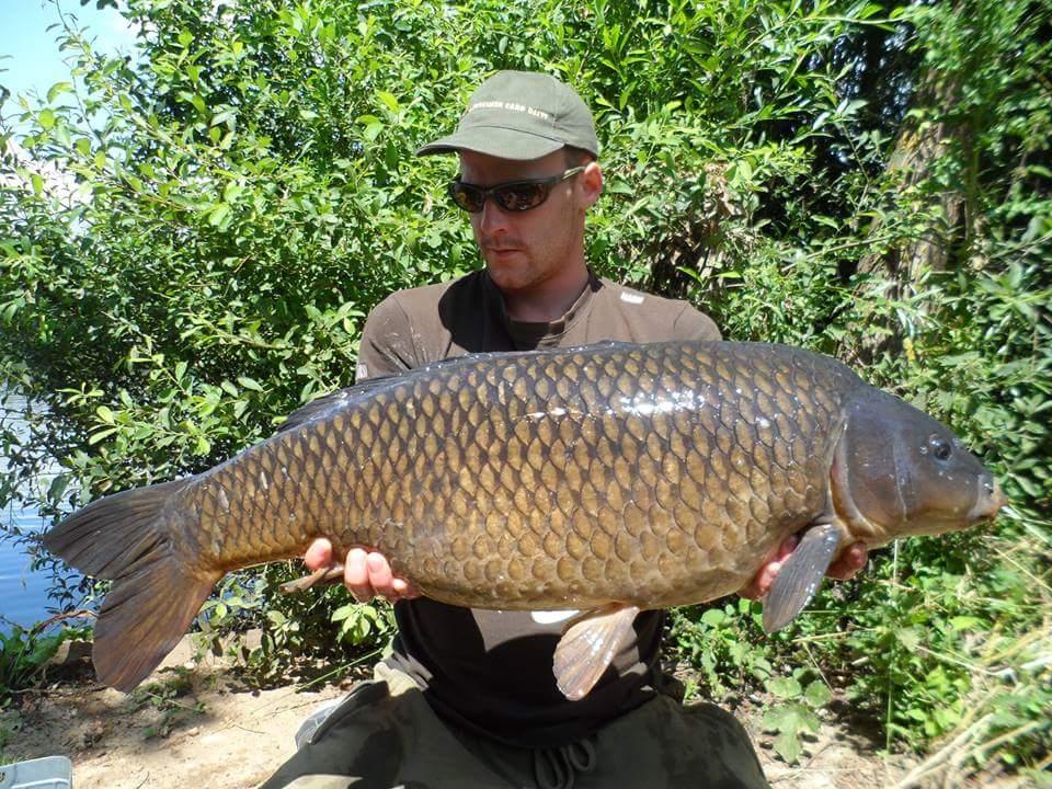 Team member Ross Downs had a quick overnighter at Wickes mere on the coconut cream. Bagged a common of 22lb.