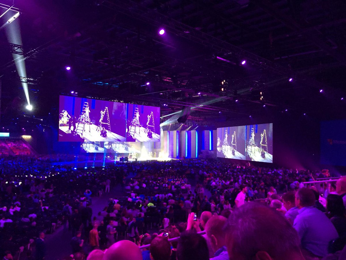 addinuff's tweet photo. Great first day at #wpc15 lots of interesting announcements! Busy day for the @PhoenixITNews team too http://t.co/ADPaVggeIC