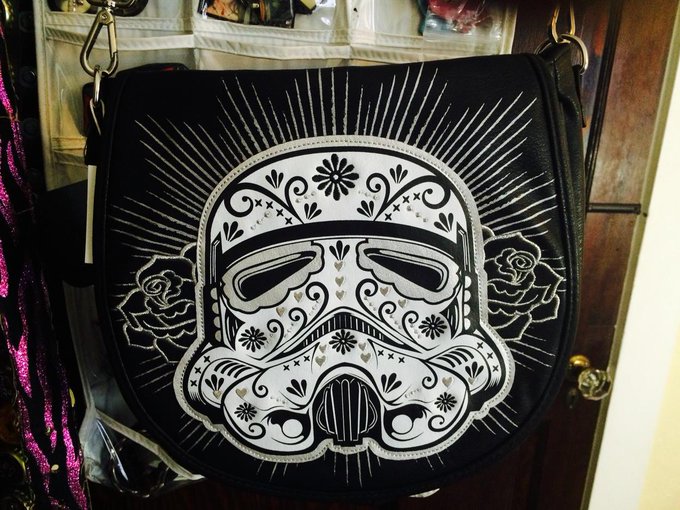 Bday gift from my baby http://t.co/WhGHz1W1rj