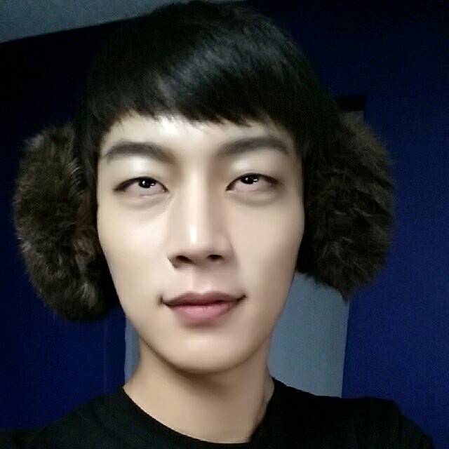 ImaomZaza's tweet image. ดูบิวตี้จีนทำ ขรรมแรง~ บีสท์แลดูง่วงและเพลียมาก555555 #บีสท์เป็นวงตลก