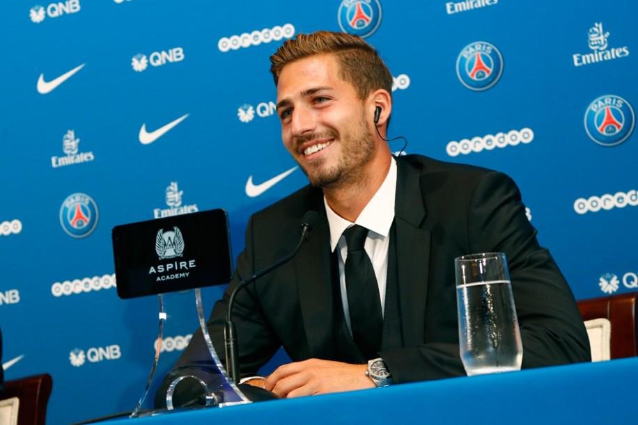 PSG_English's tweet photo. VIDEO: Watch Kevin Trapp's introductory press conference with PSG http://t.co/HzXvuPRZQv #Trapp2020 http://t.co/uD7jfctdNC