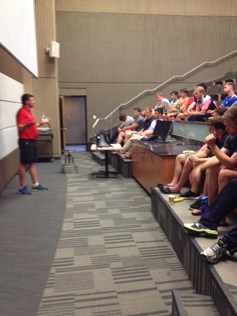Yonner55's tweet photo. Thanks to @KenGoodland for taking time with @WolfPackRugby U19 boys. #RedNation #GoCanadaGo @dan_meikle @DougBranchf http://t.co/GjvEQCah0N