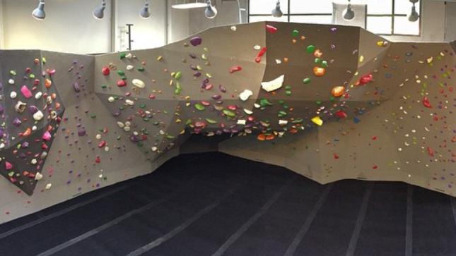 PrimalPerform's tweet image. Come down this week and check out the new place with us and @hivenorthshore! #bouldering #groupclasses