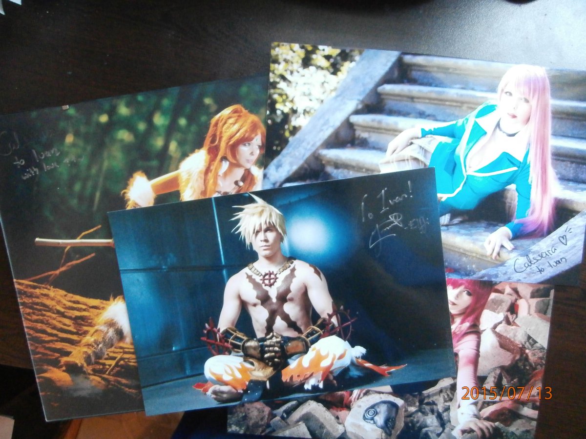 Shingam1's tweet photo. @Calssara and @ElffiCosplay you two were awesome! Keep up the good work  💚✌ 
P.S. Shanks needs bigger hat :/ http://t.co/1N8MxzNiQ2