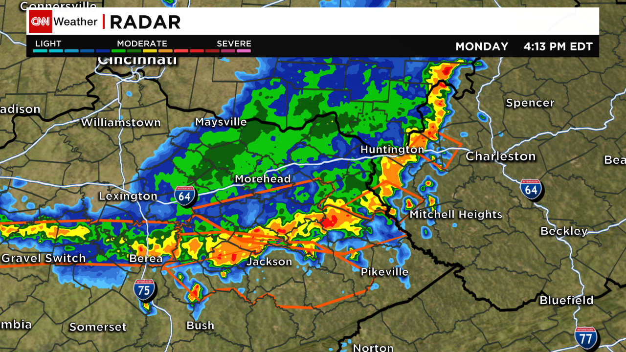 CNN Weather Center on Twitter "Bowing line of severe tstorms