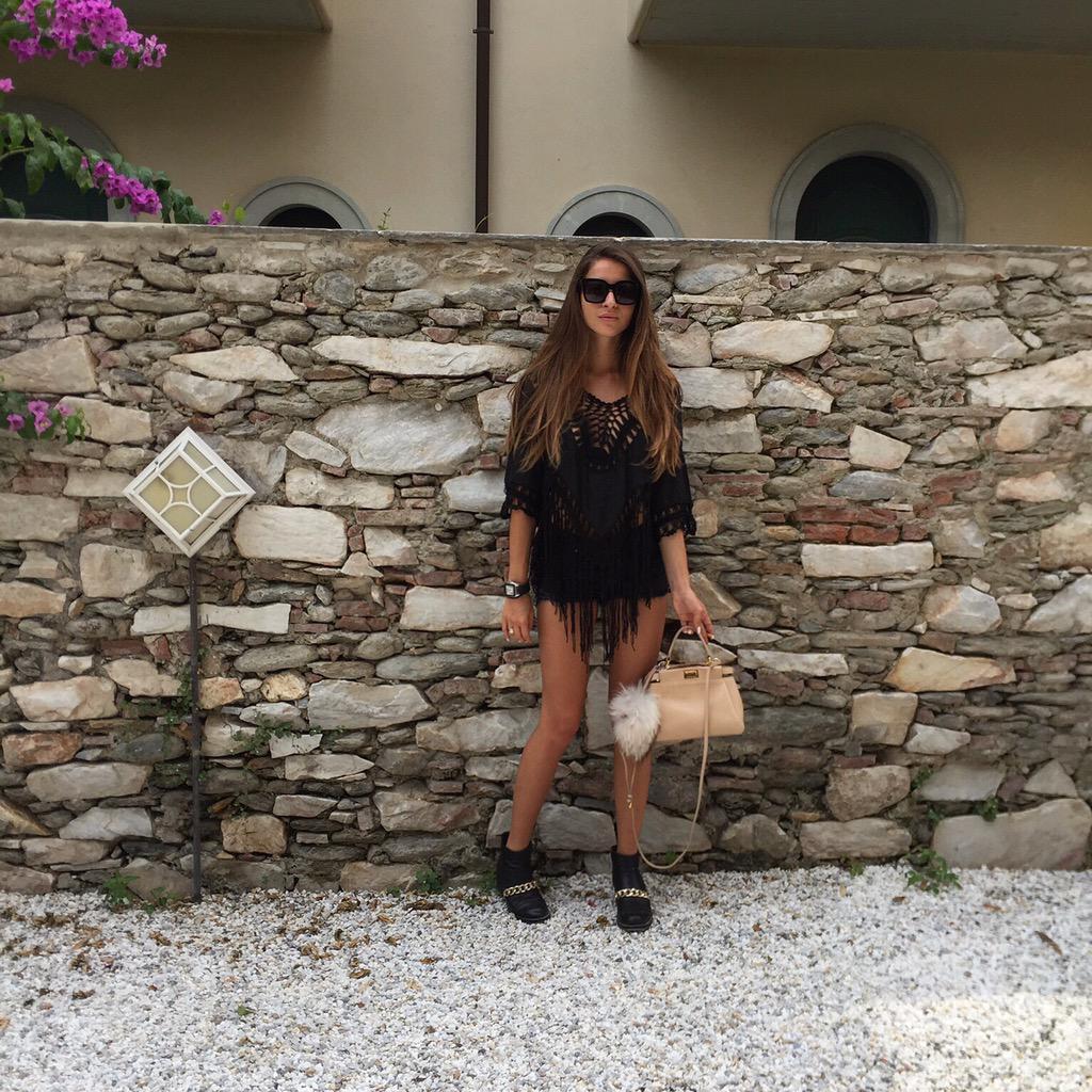 LucreziaTrinca's tweet photo. #fortedeimarmi @OutfitPorn @0utfitldeas http://t.co/MgX9lpKTlN