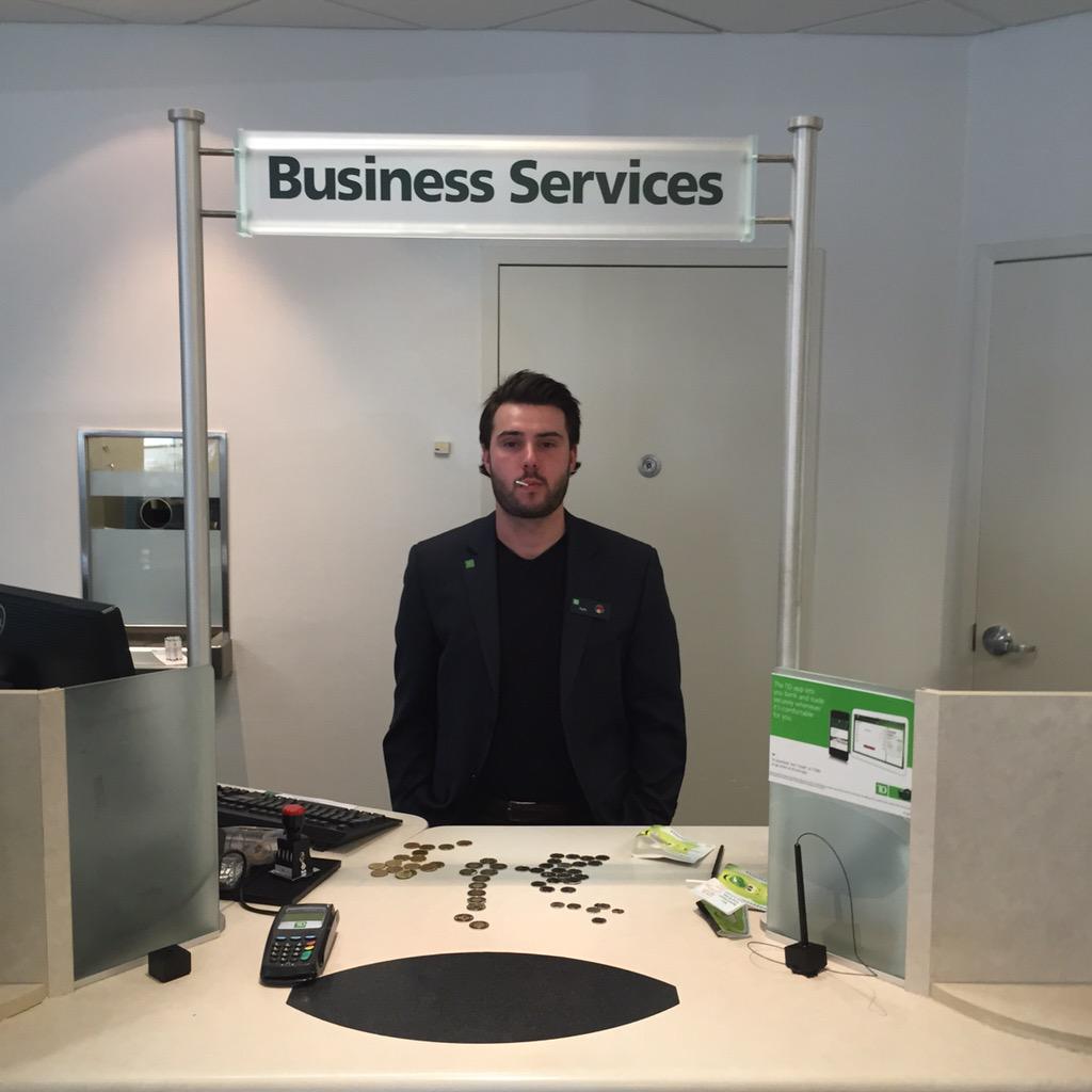 #startsaving, @JaneD_TD Great day promoting the upcoming UCCB in Barrie! Thank you branches 182, 2072 and 2078!