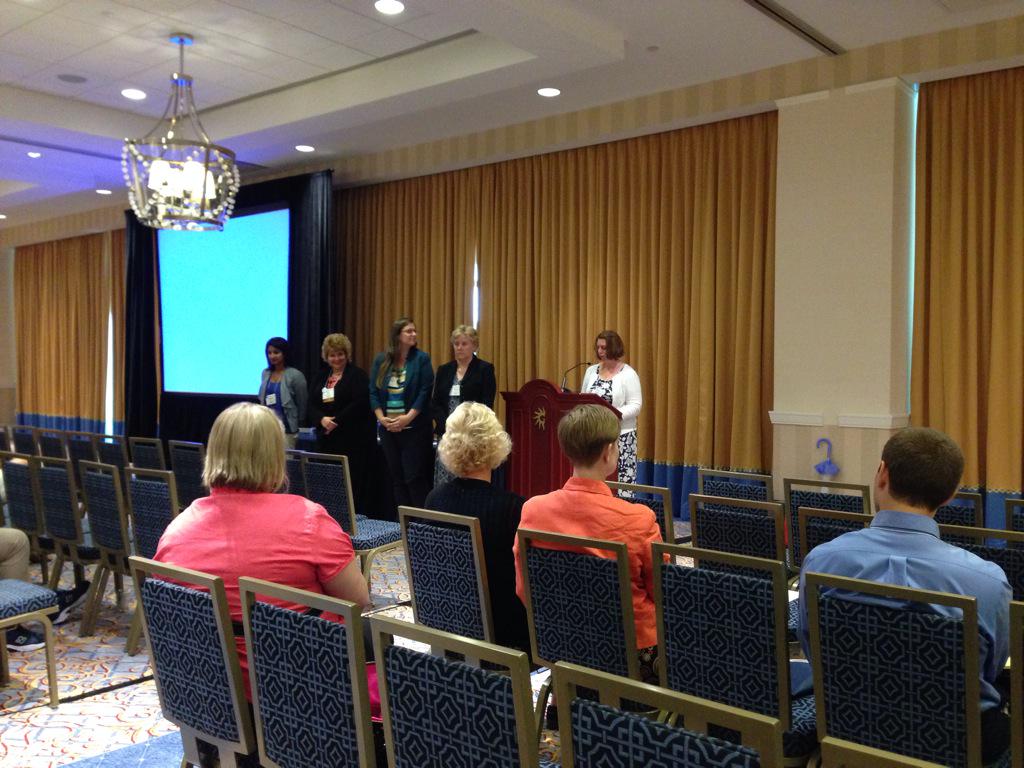 AmberH724's tweet photo. New Lab SIG officers being inducted! Congrats! Thanks to Erika Kleppinger for your service! #PharmEd15 #HSOP http://t.co/bQsnfxQP91