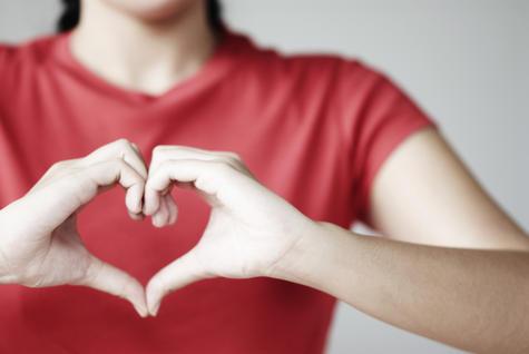 Fitbie's tweet image. 15 heart-healthy things you can do NOW that’ll pay off later: bit.ly/1eXxrPl