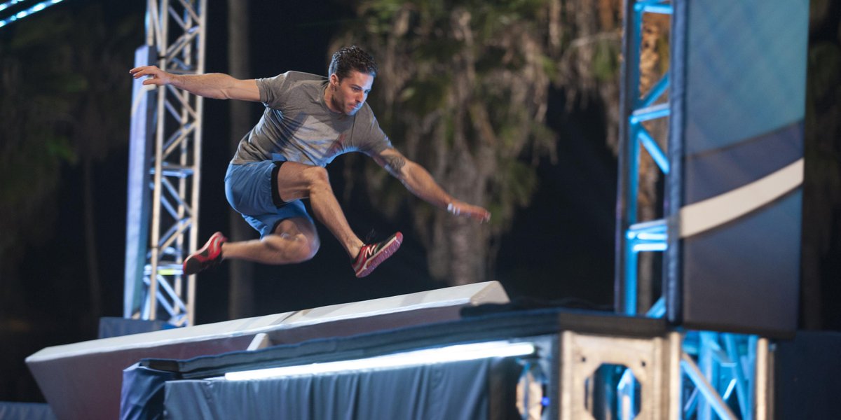 nbc's tweet photo. It’s time for the #AmericanNinjaWarrior Venice Finals! RETWEET if you’re watching with us. http://t.co/EQArydX9kA