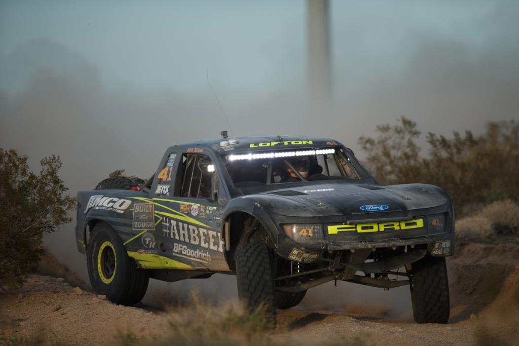 RBSigSeries's tweet photo. Check out the #Mint400 experience exclusively for Galaxy devices on Samsung's #MilkVideo: http://t.co/H37DAdIxiG http://t.co/YQ2tHZLNkn